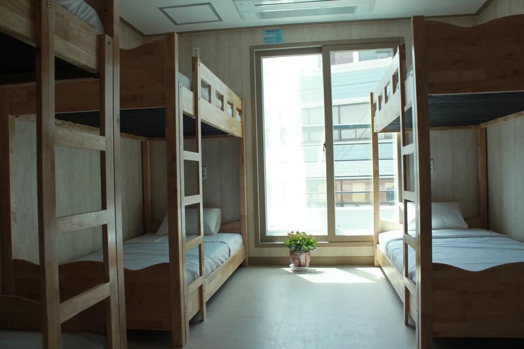 One Percent Hostel Jeonju Esterno foto