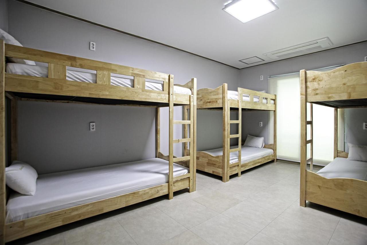 One Percent Hostel Jeonju Esterno foto