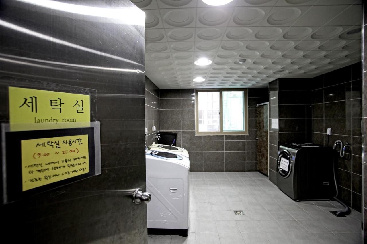 One Percent Hostel Jeonju Esterno foto