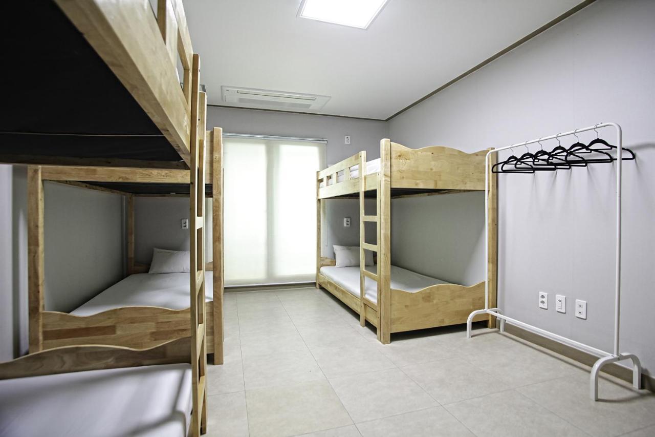 One Percent Hostel Jeonju Esterno foto