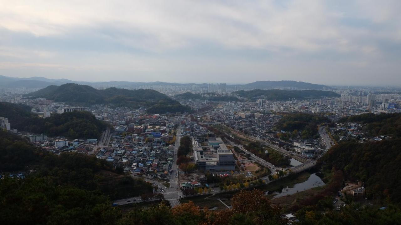 One Percent Hostel Jeonju Esterno foto